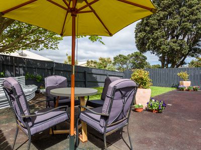 69 Queens Drive, Lyall Bay