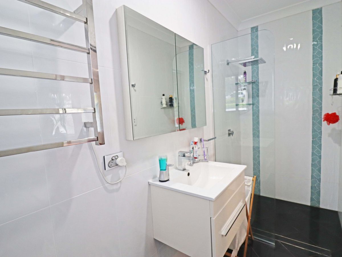34 STORER STREET, Atherton