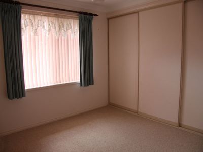 1 / 14 Amanda Crescent, Forster