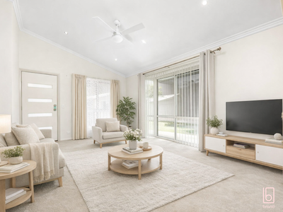 81 / 2 MacLeay Drive, Halekulani