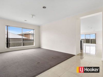 3 Bay Vista, Pakenham