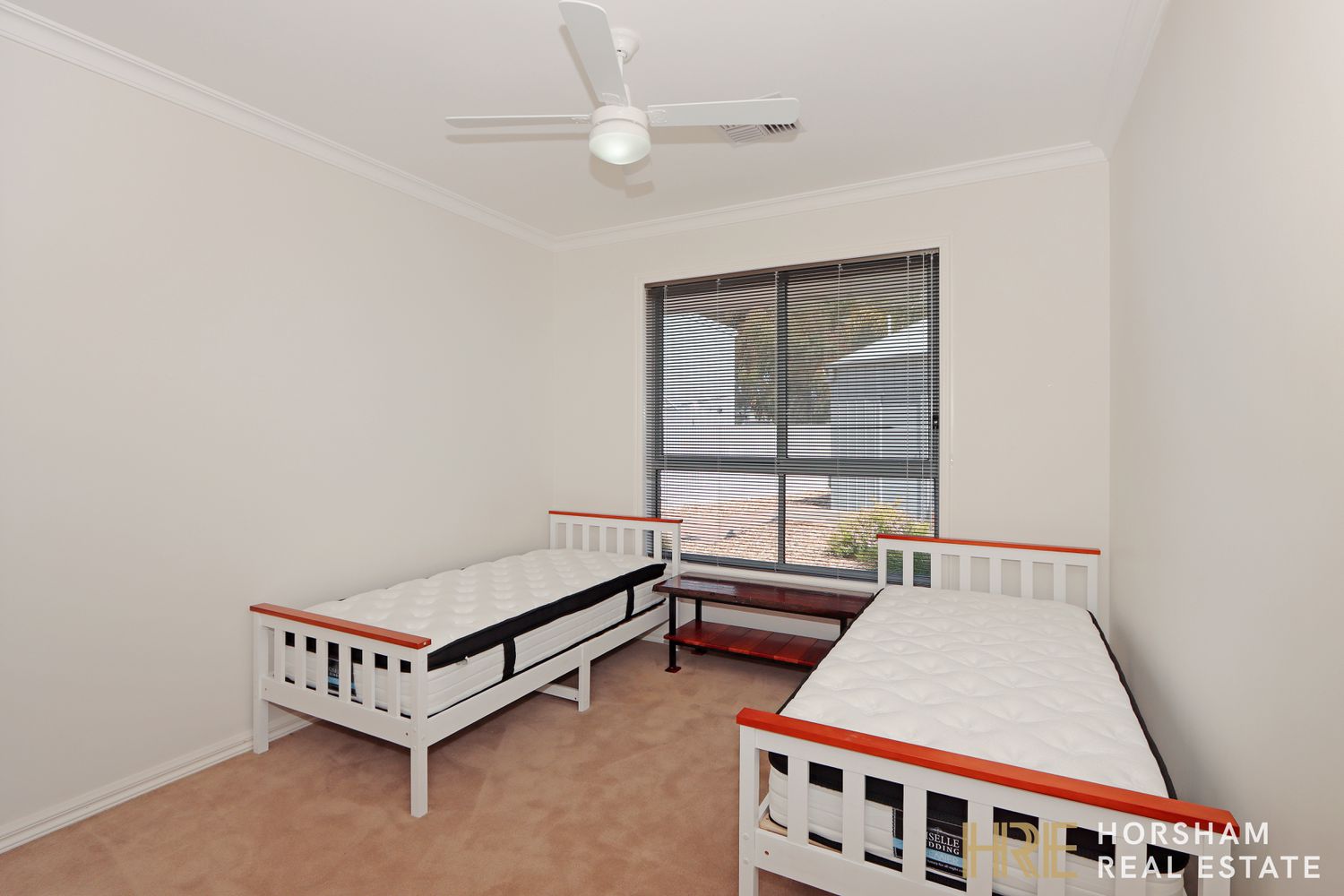15 Fisher Square, Horsham