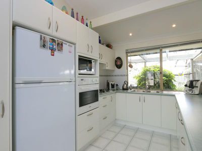 10 Woodland Dale, Canning Vale