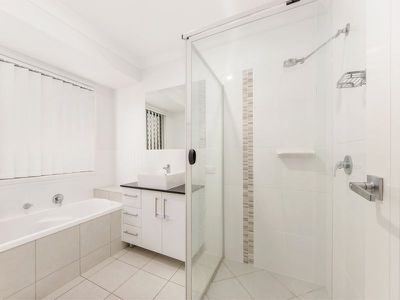 6 Kylah Court, Yamanto