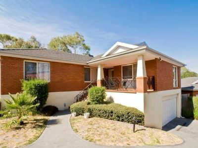 2 / 10 May Street, Doncaster East