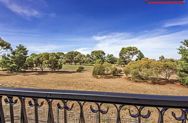 12 St Cloud Green, Craigieburn