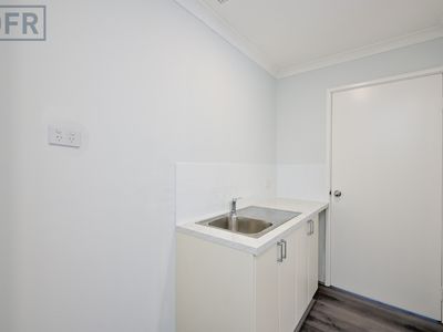 14 Crompton Road, Rockingham