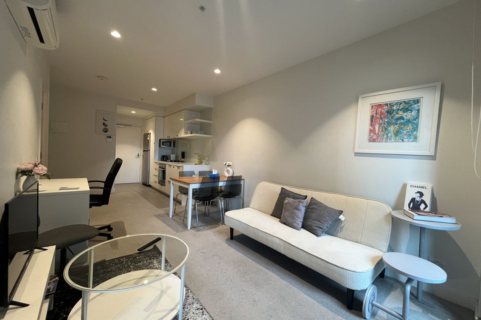 1204 / 285 La Trobe Street, Melbourne