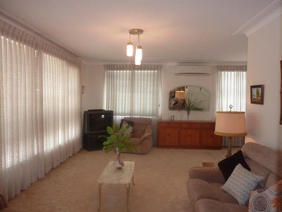 4A Knock Cres, Beverly Hills