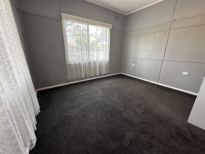 13 Trelanvean Street, Dubbo
