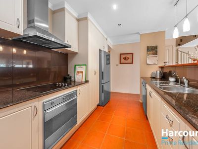 7 / 34 Leahy Close, Narrabundah