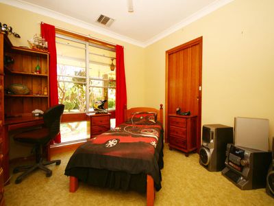 3 MCDERMOTT PLACE, Gunnedah