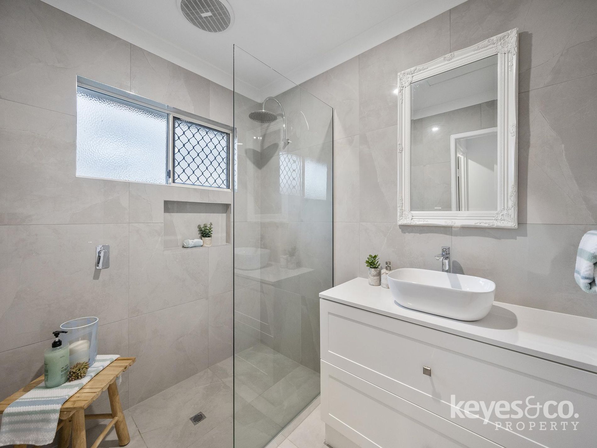 1 Rivergreen Circuit, Douglas