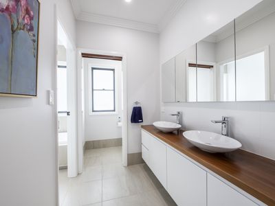 6 Dal Santo Court, Dubbo