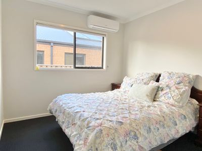4 Limewood Street, Manor Lakes