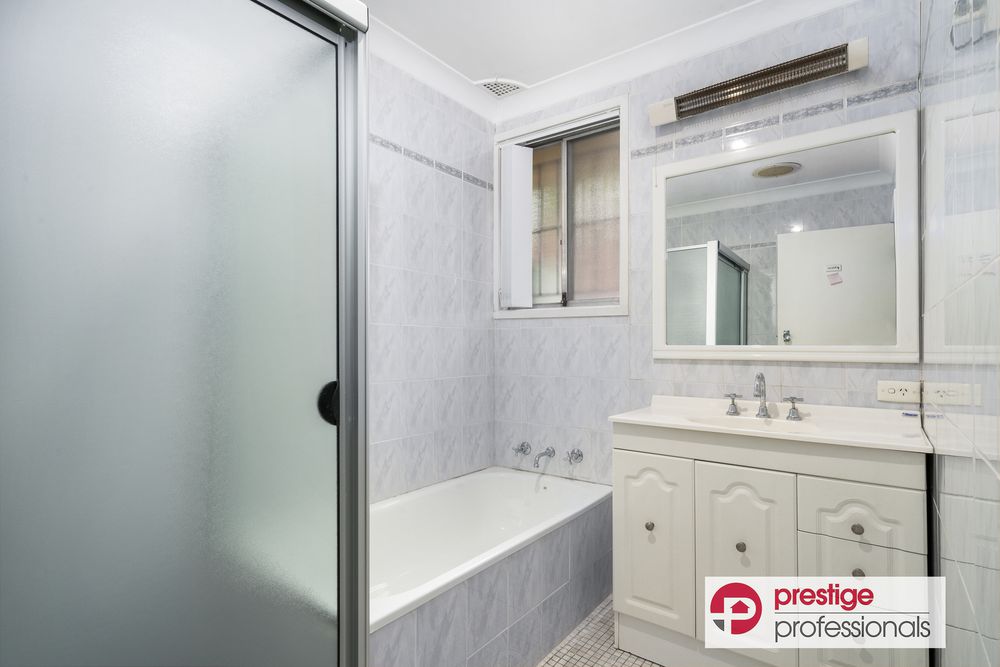 4 Boolarong Avenue, Chipping Norton