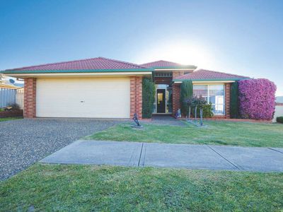 7 FALCON CIRCUIT, Wodonga