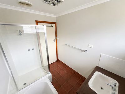 32 Meaklim Street, Shepparton