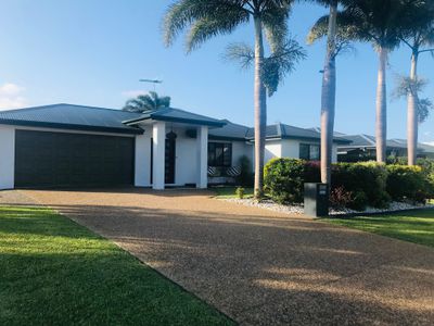 20 Bisdee St, Coral Cove