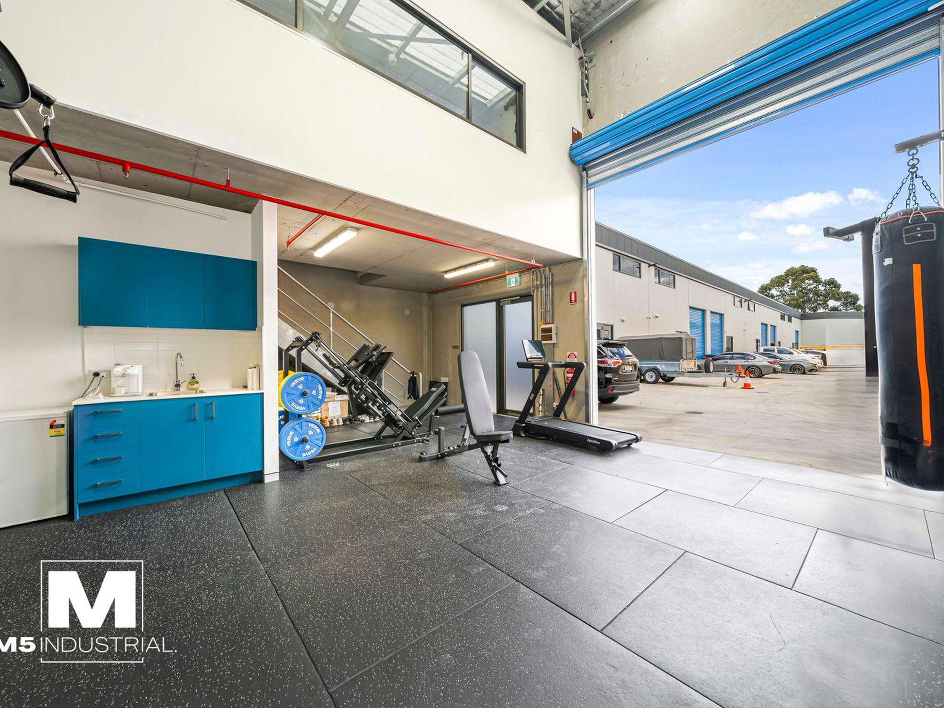 115 / 2 The Crescent, Kingsgrove
