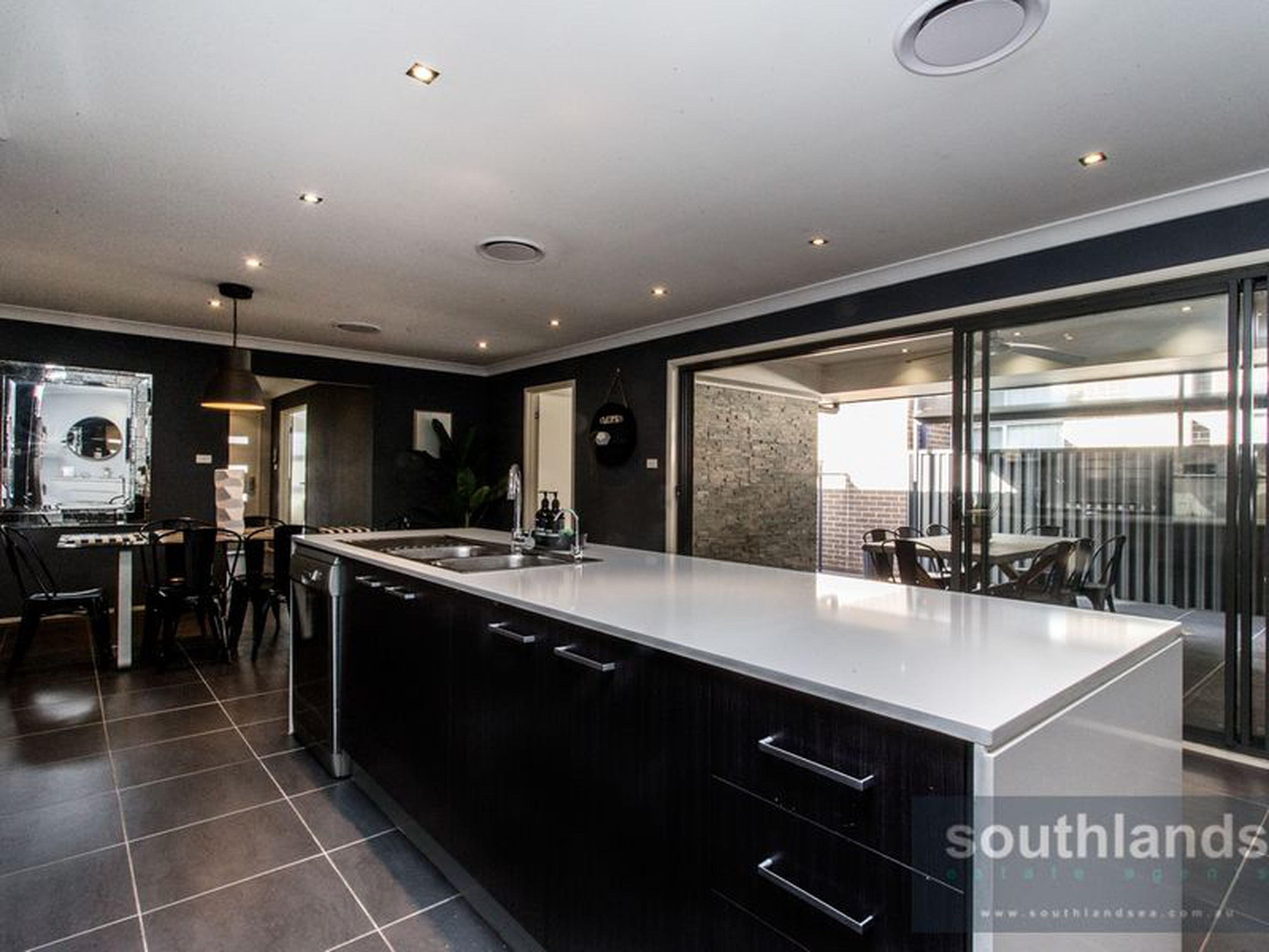 33 Sandstock Crescent, Jordan Springs, JORDAN SPRINGS
