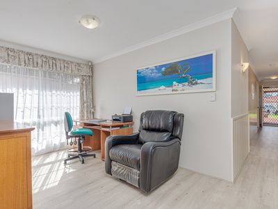 8 Foreshore Vista, Yanchep