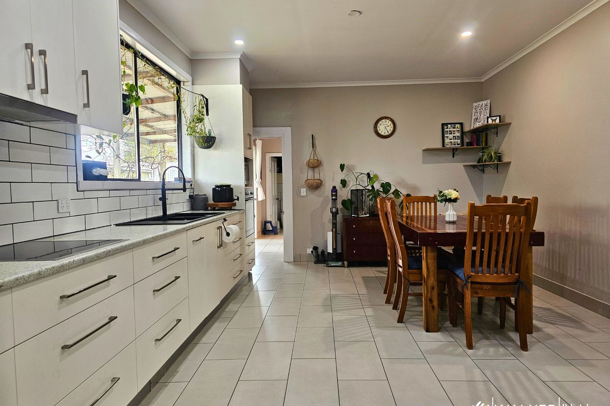 3297 Graham Road, Nanneella