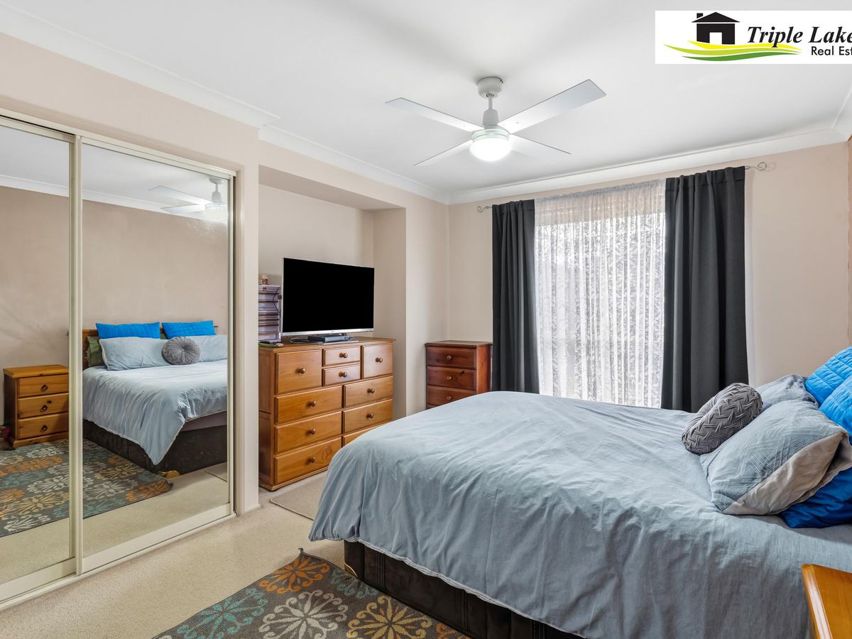 10 Karingal Place, Blue Haven