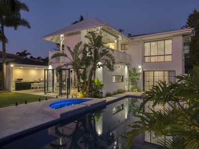 24 Gibraltar Drive, Isle Of Capri