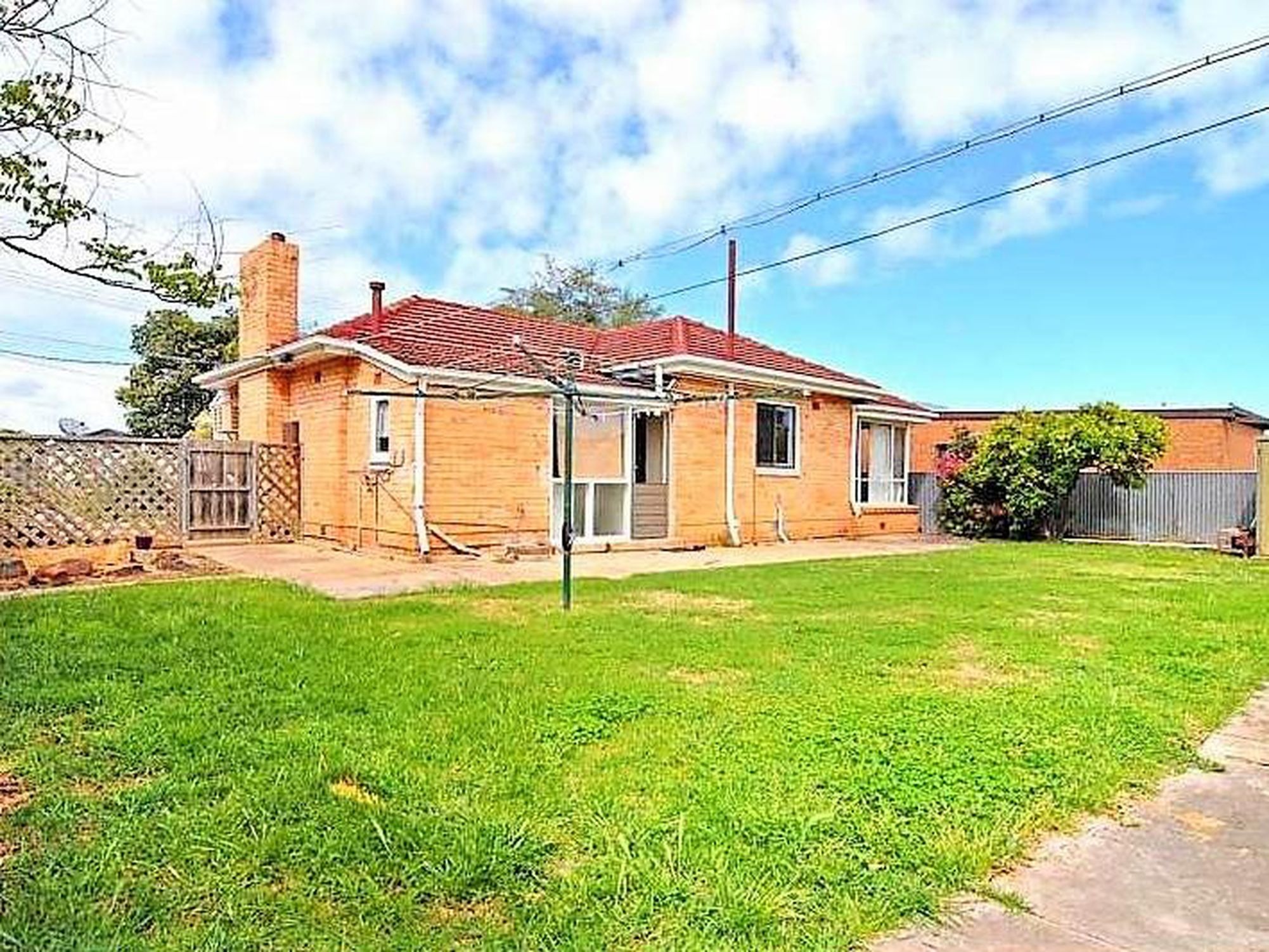 11 Neville Avenue, Clarence Gardens