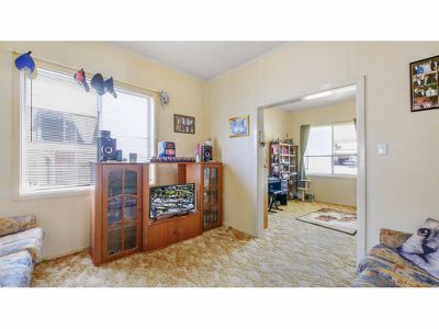42 Third Avenue, Narromine