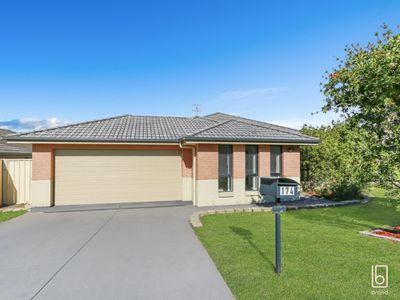 174 Roper Road, Blue Haven