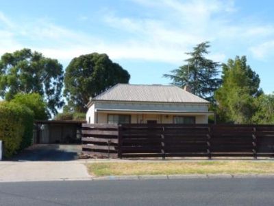 30 Edith Street, Horsham