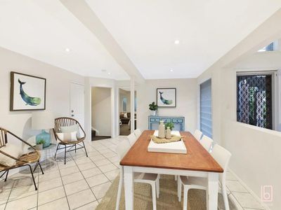 5 Bluewave Crescent, Forresters Beach