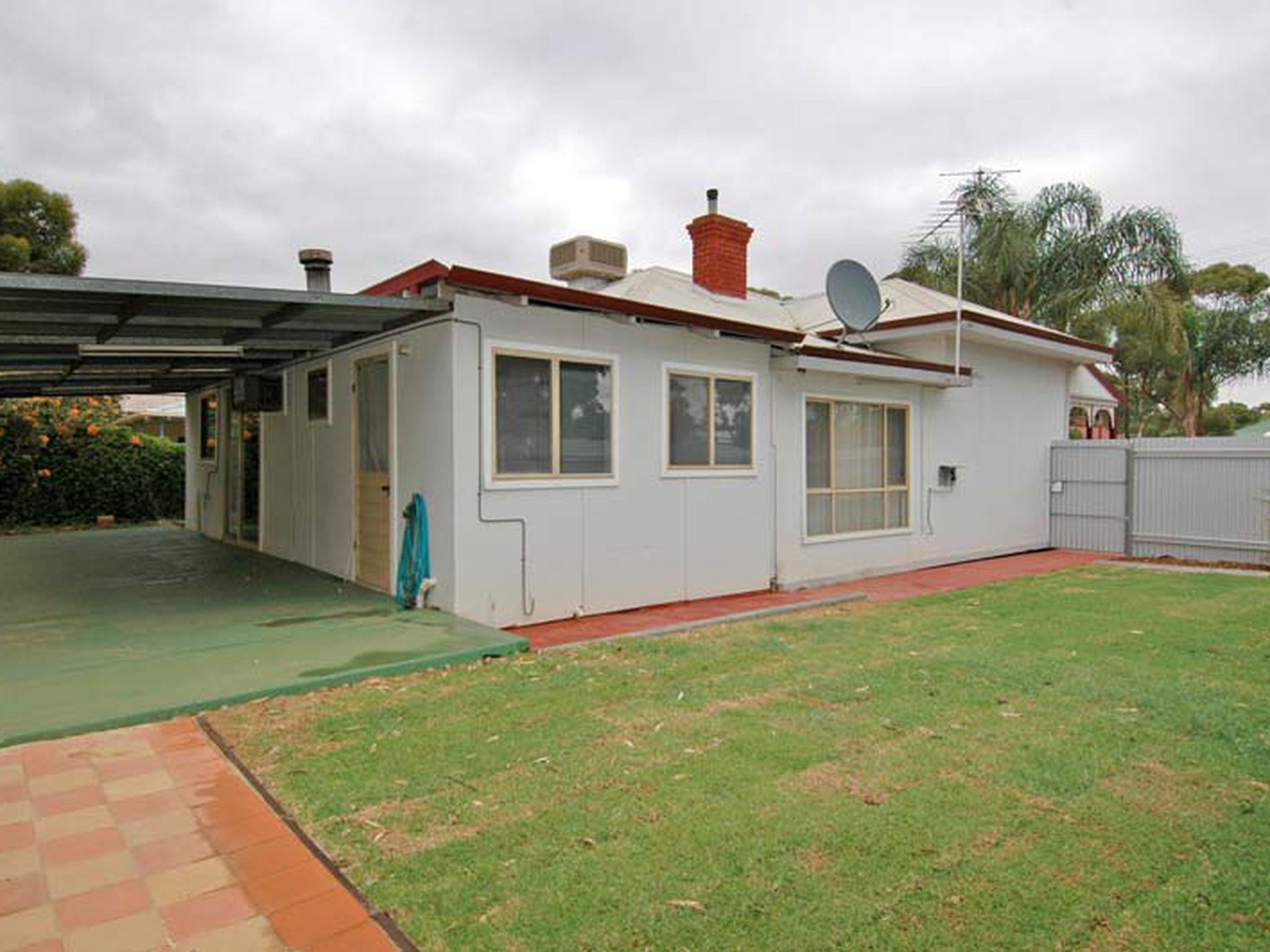 15 Campbell Street, Lamington