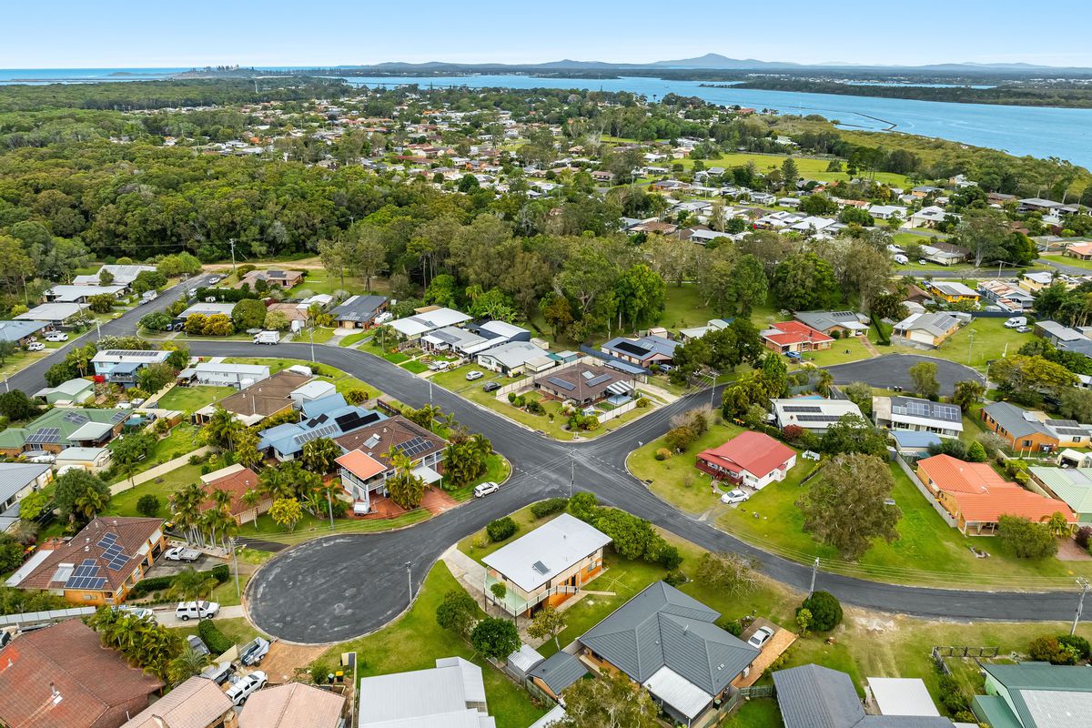 25 Loxton Avenue, Iluka