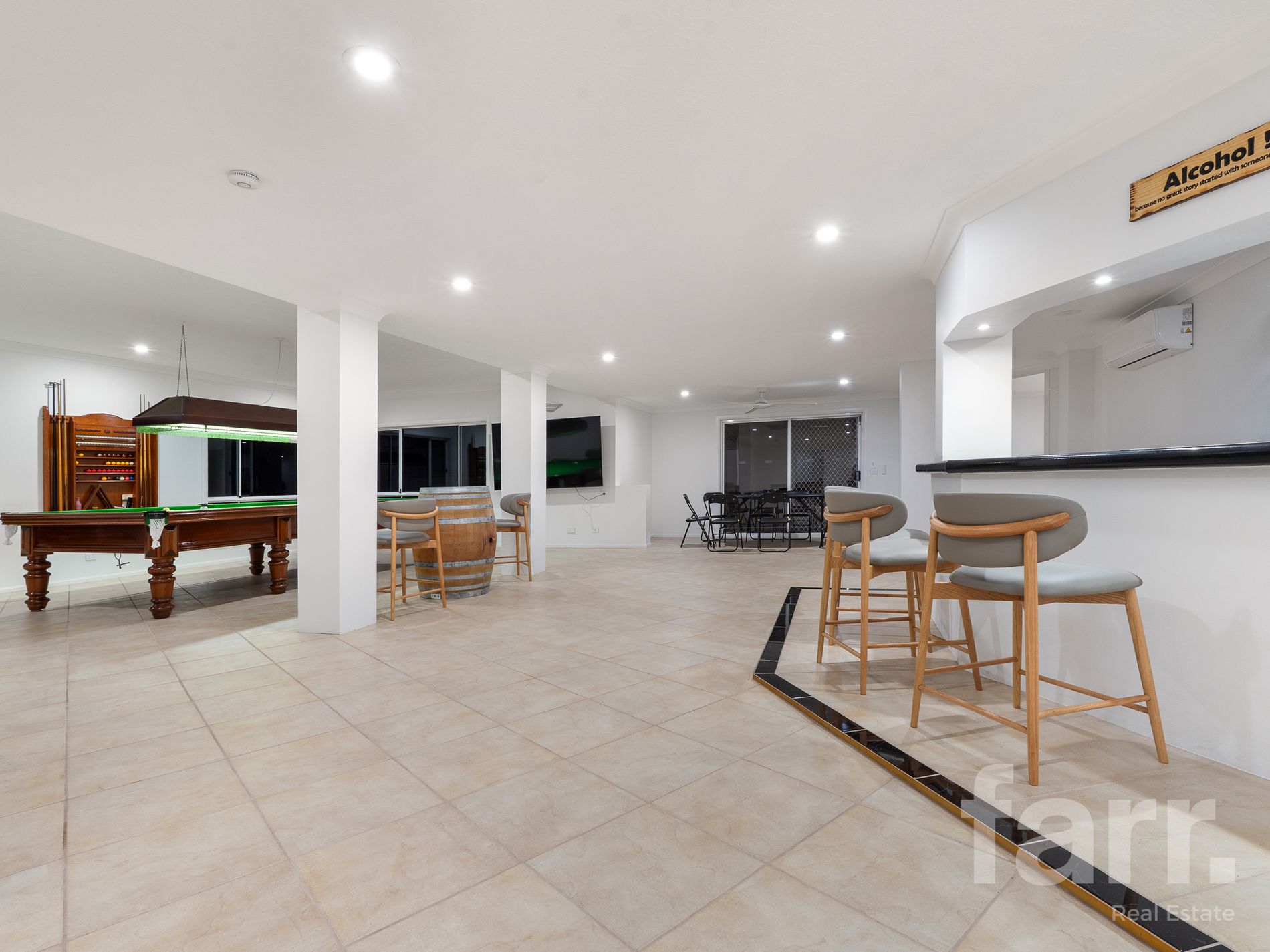 24 Ben Hogan Crescent, Parkwood