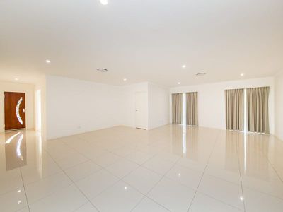43 Millis Way, Nanango