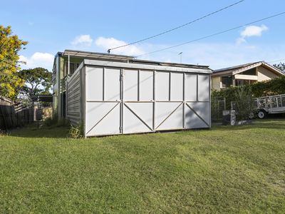 104 Basnett Street, Chermside West