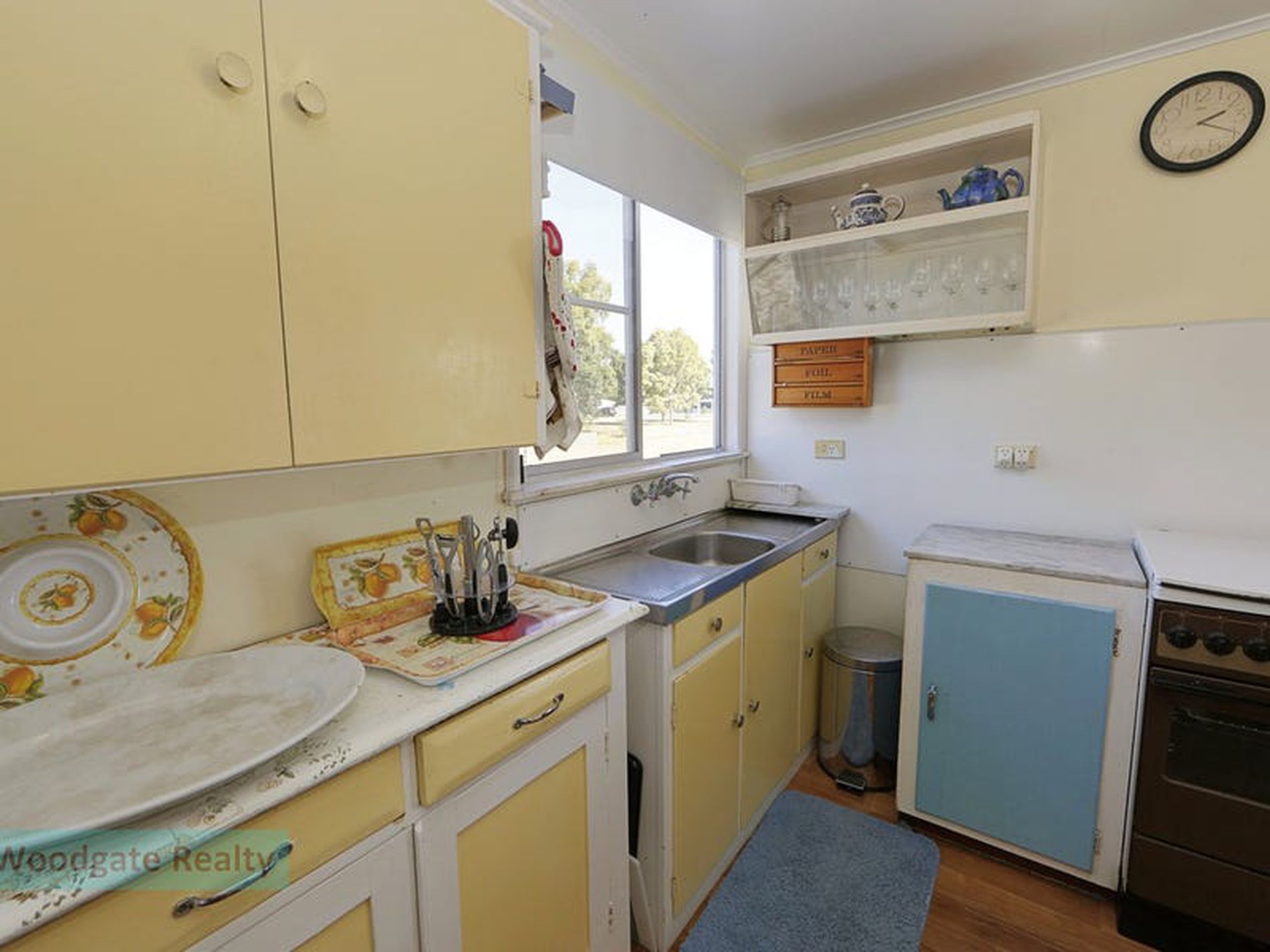75 Esplanade, Woodgate