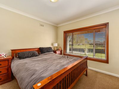 9 Fensom Crescent, Millicent