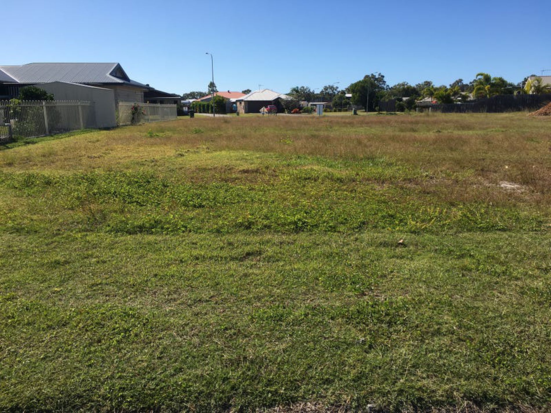 20 Sunset Avenue, Woodgate