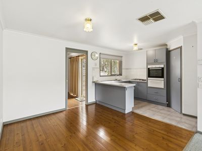 15 Delatite Road, Seymour