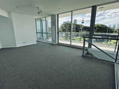 505a / 1 Como Crescent, Southport
