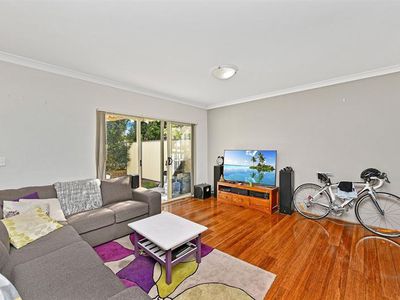 12 / 3 Broe Avenue, Arncliffe