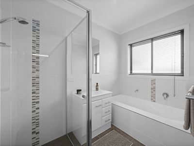 4 / 29 Curia Street, Mansfield