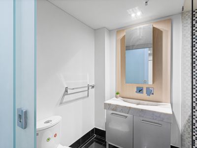 53 / 22 St Georges Terrace, Perth