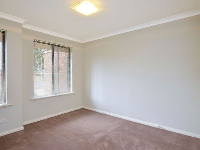 38 Geoffrey Stokes Parade, Kalgoorlie