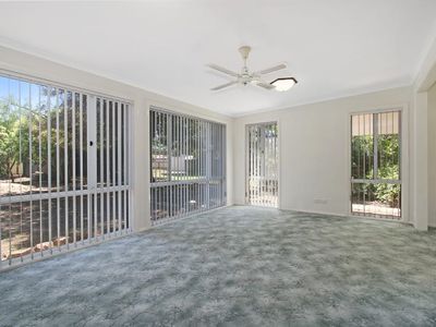 101 Pell St, Howlong