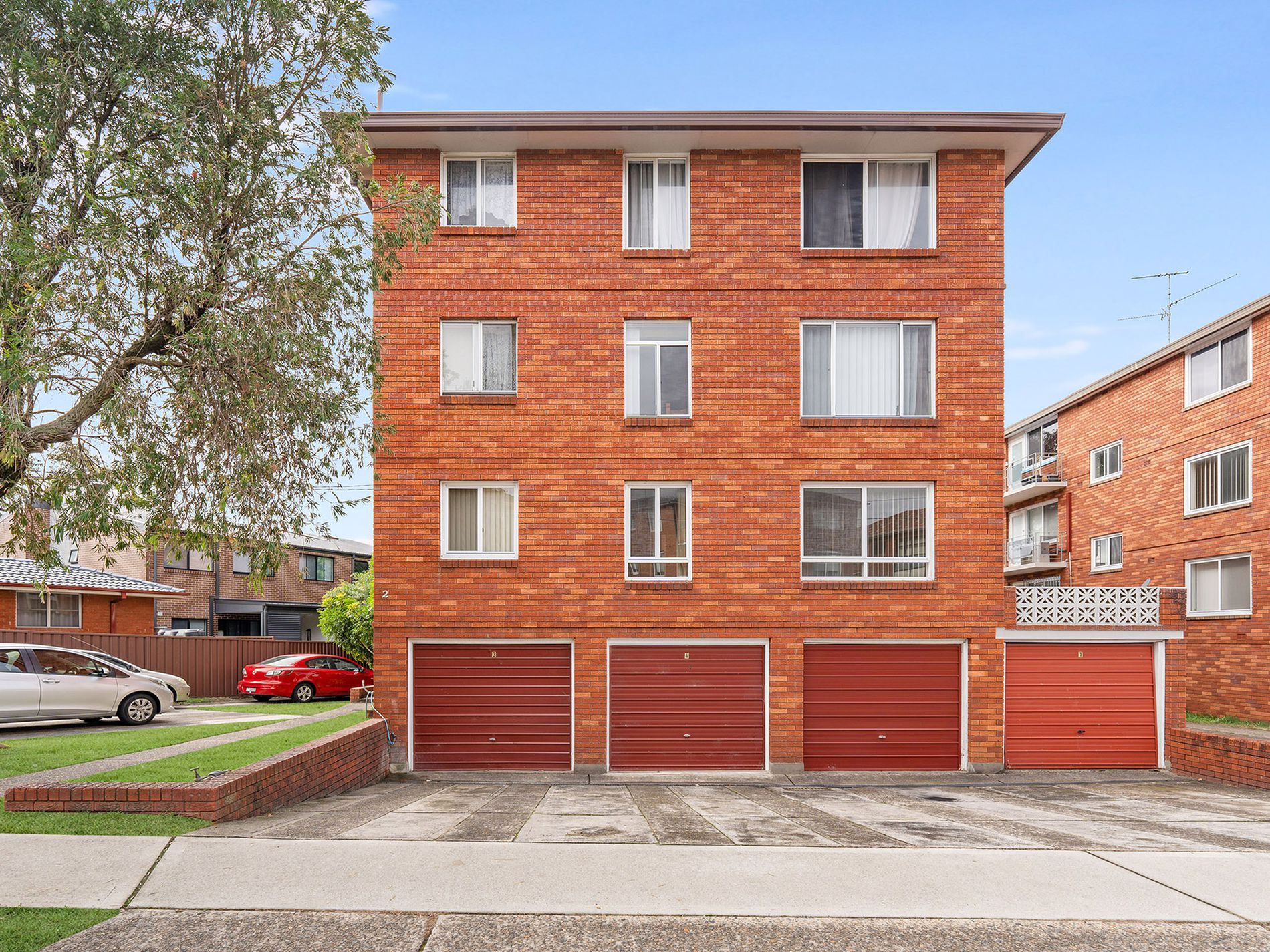 1 / 2 Brittain Crescent, Hillsdale